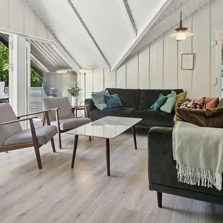 Tenna - 30km From The Sea By Interhome