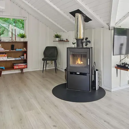 Casa de Férias Tenna - 30km From The Sea By Interhome