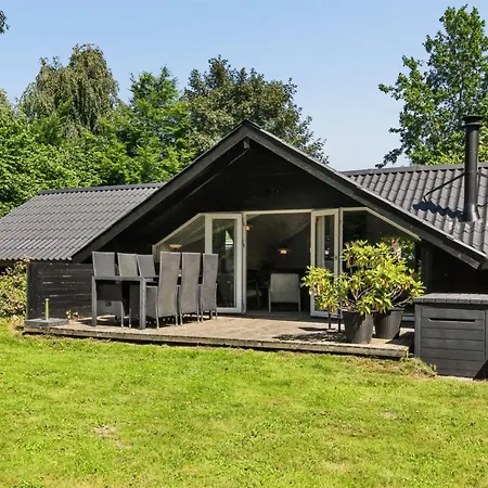Tenna - 30km From The Sea By Interhome *